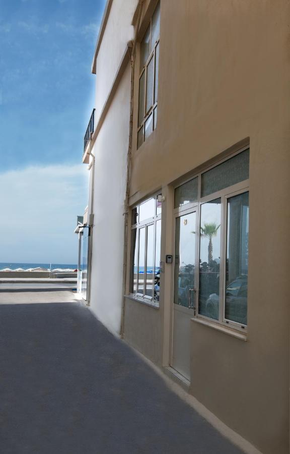 Salty Alley Seaside Apartment レティムノ エクステリア 写真